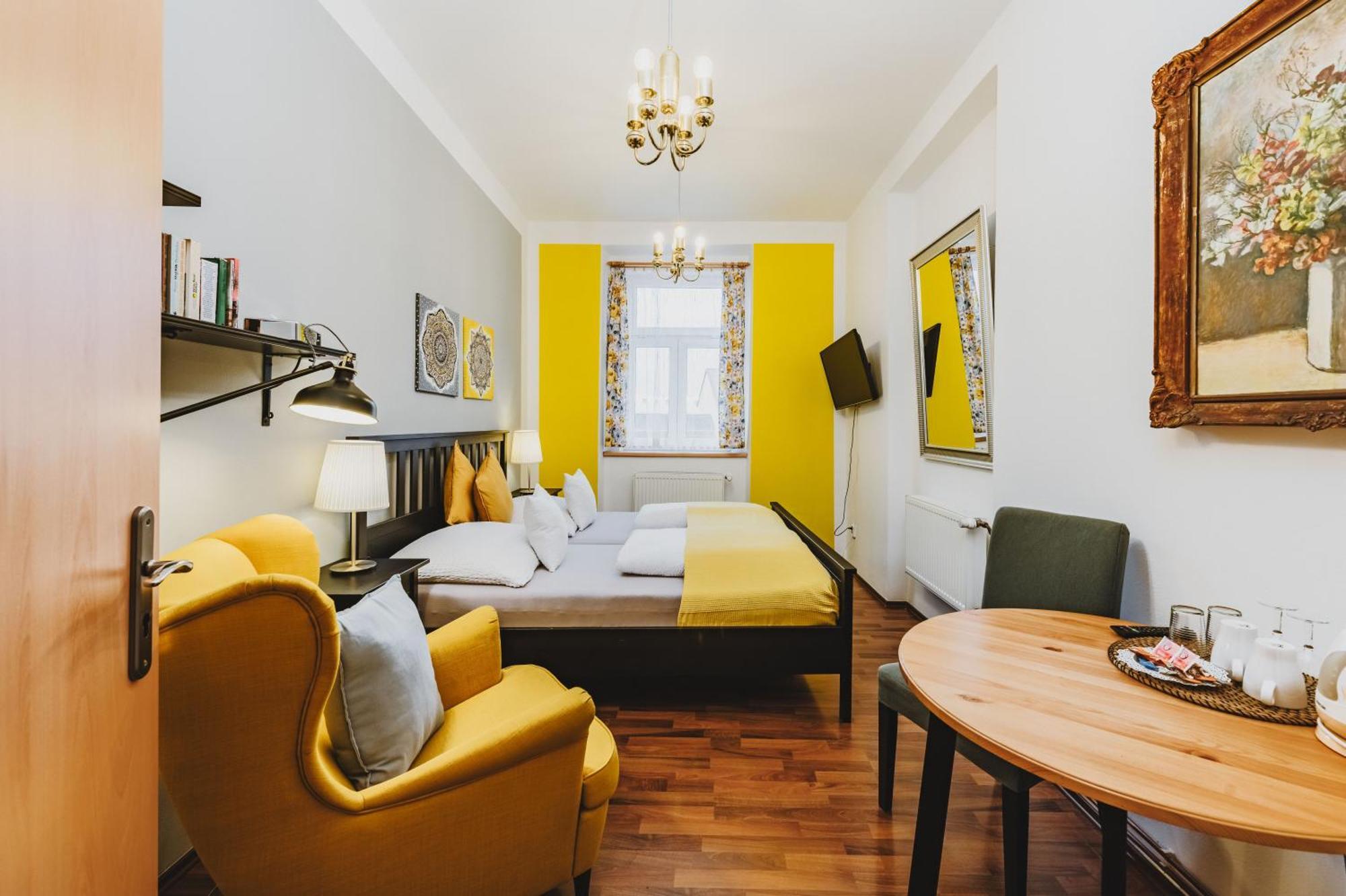 Hotel Grand Tábor Esterno foto